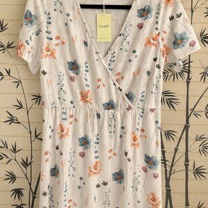 Bloom & Breeze Wrap Dress – SUNY